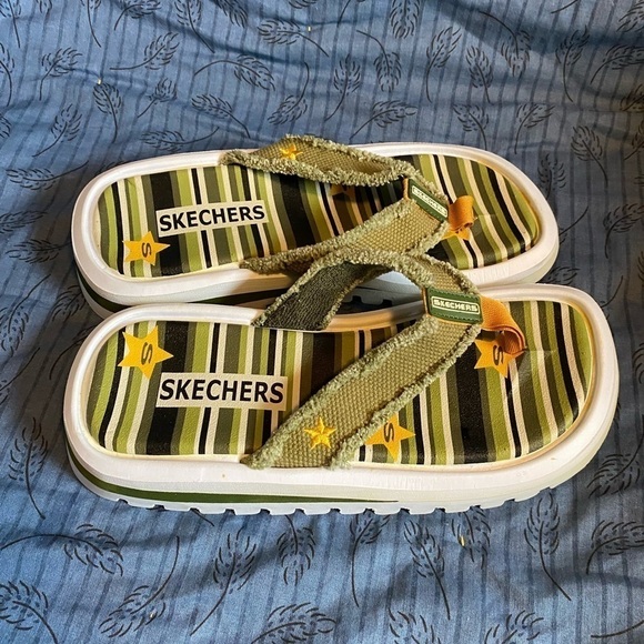 Skechers 90’s F-50 star lugged thong sandals size 6 - Picture 1 of 5